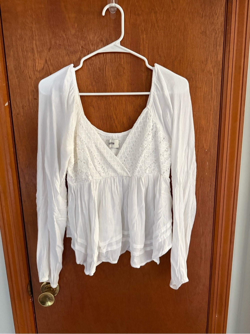Hollister Cream Lace-Trim Long Sleeve Peplum Blouse
